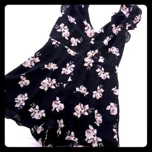V Neck Floral Romper